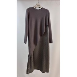 Vestido  de topos con jersey asimetrico