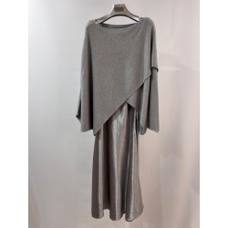 Conjunto vestido lencero con casaca