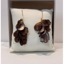 Pendientes largos hojas marrones