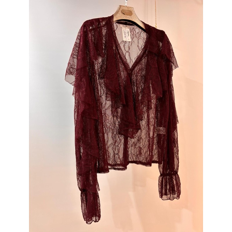 Camisa de encaje con volantes