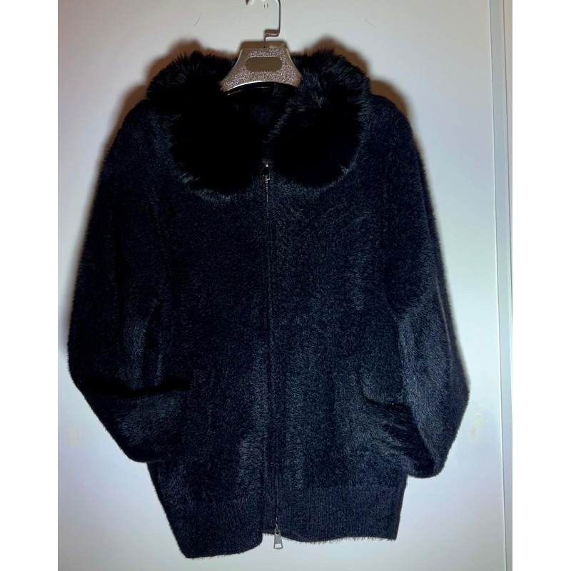 Chaqueta amorosa con pelo en cuello