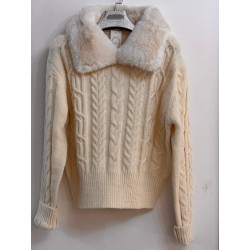 Jersey  de ochos y  pelo cuello