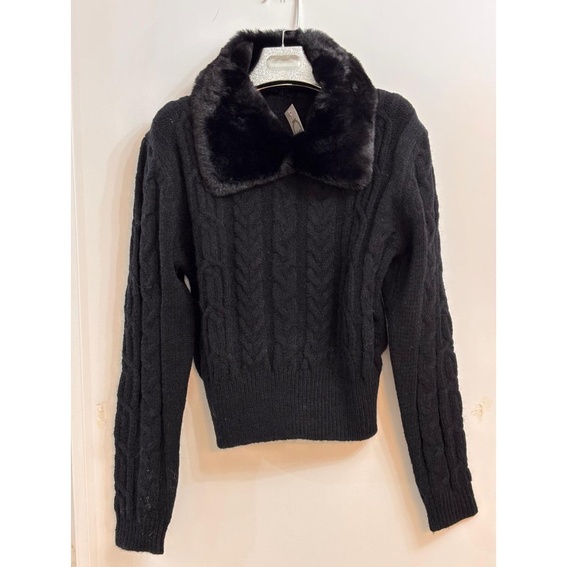 Jersey  de ochos y  pelo cuello