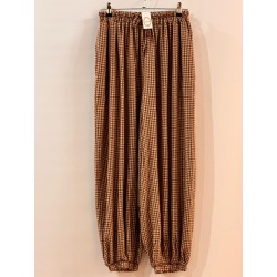 Pantalón cuadros tonos camel