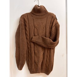 Jersey  amoroso cuello vuelto