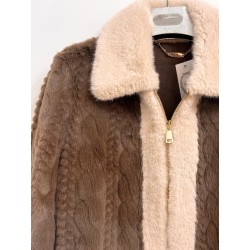 Chaqueta trenzada pelo corto marron