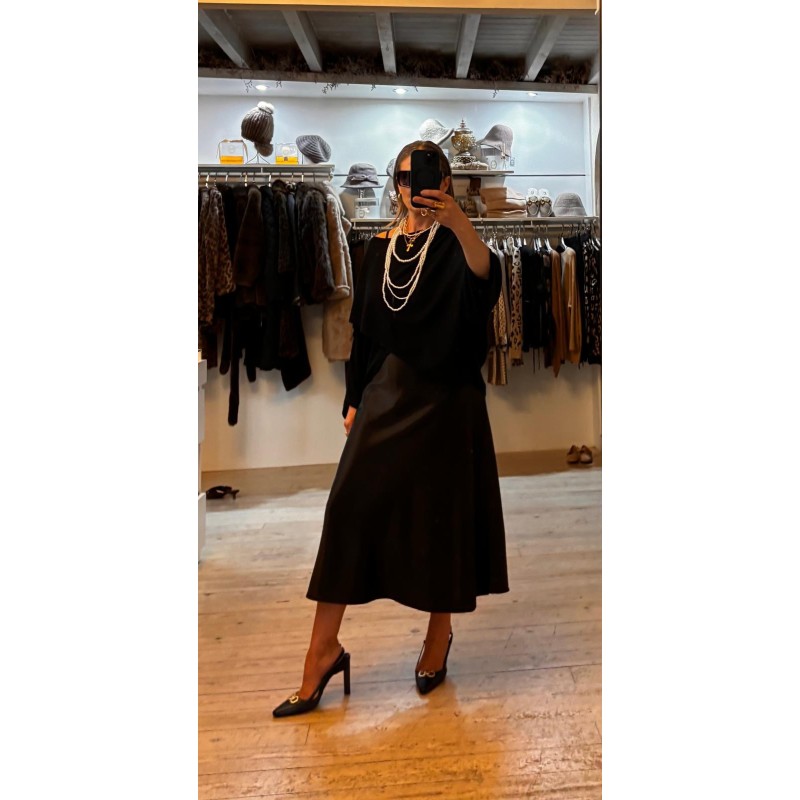 Conjunto vestido lencero con casaca