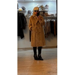 Abrigo largo pelo claro