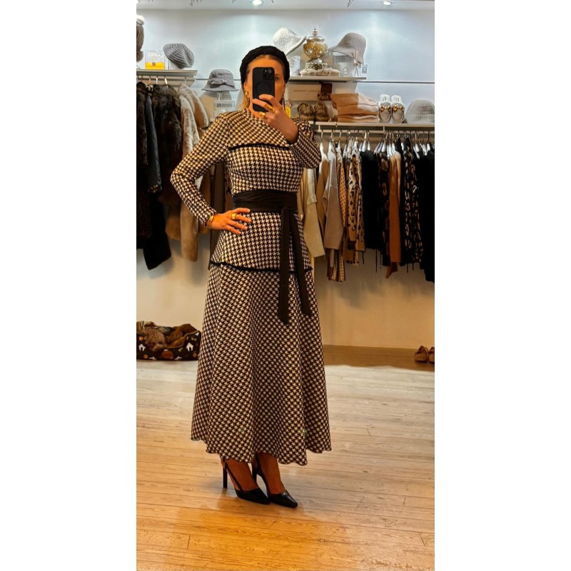 Vestido pata de gallo blanco y negro **