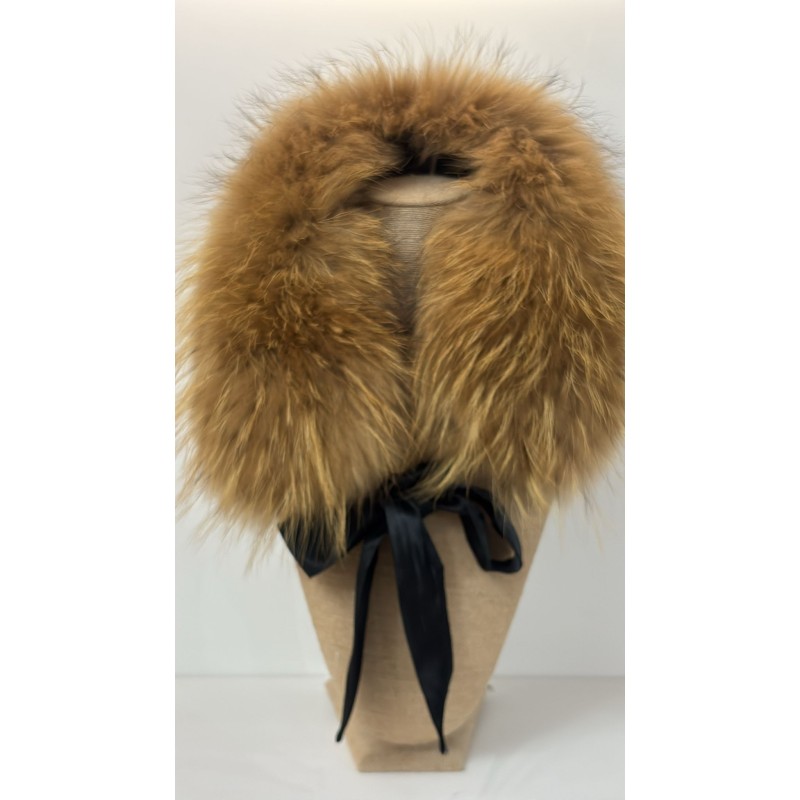 Cuello  de zorro con lazo