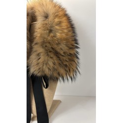 Cuello  de zorro con lazo