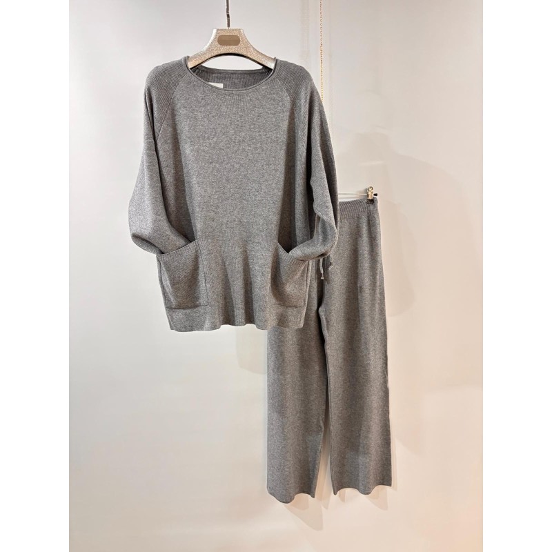 Conjunto punto de jersey cuello redondo con bolsillos y pantalón