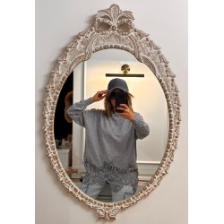 Talla de la modelo 38 y color gris