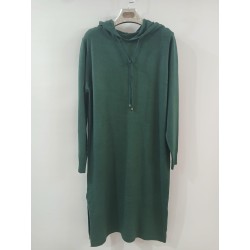 Vestido con capucha