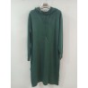 Vestido con capucha