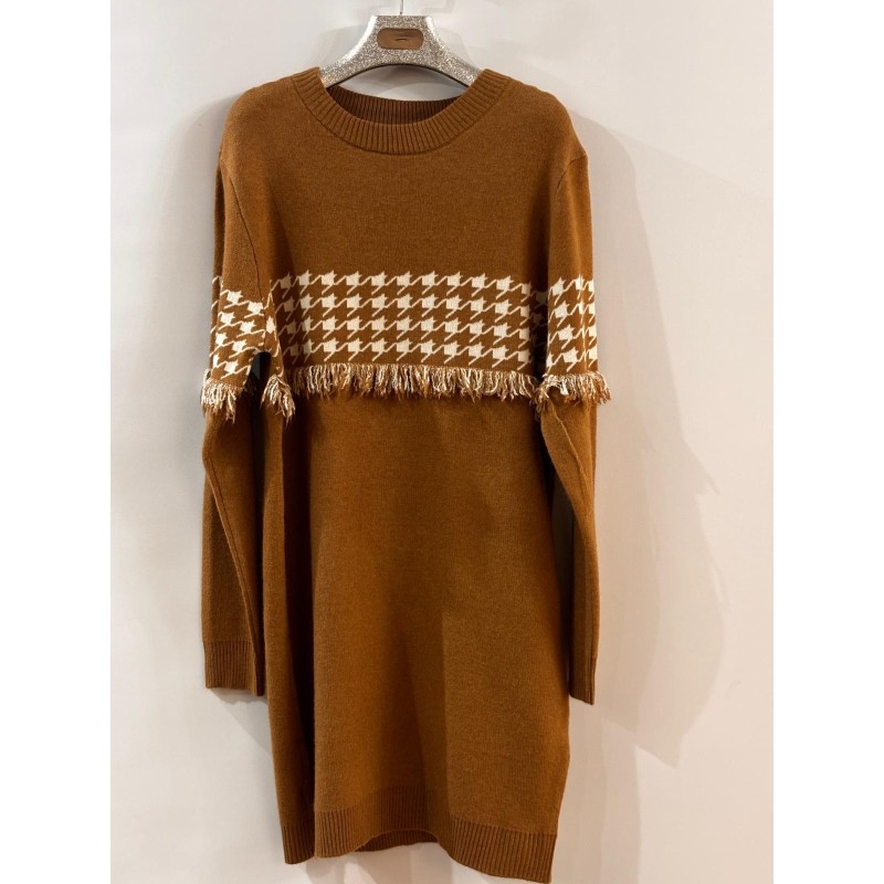 Vestido punto cenefa flecos