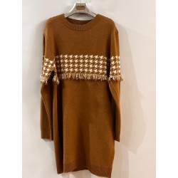 Vestido punto cenefa flecos