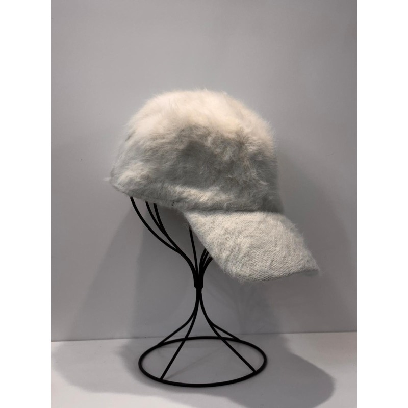 Visera pelito blanco